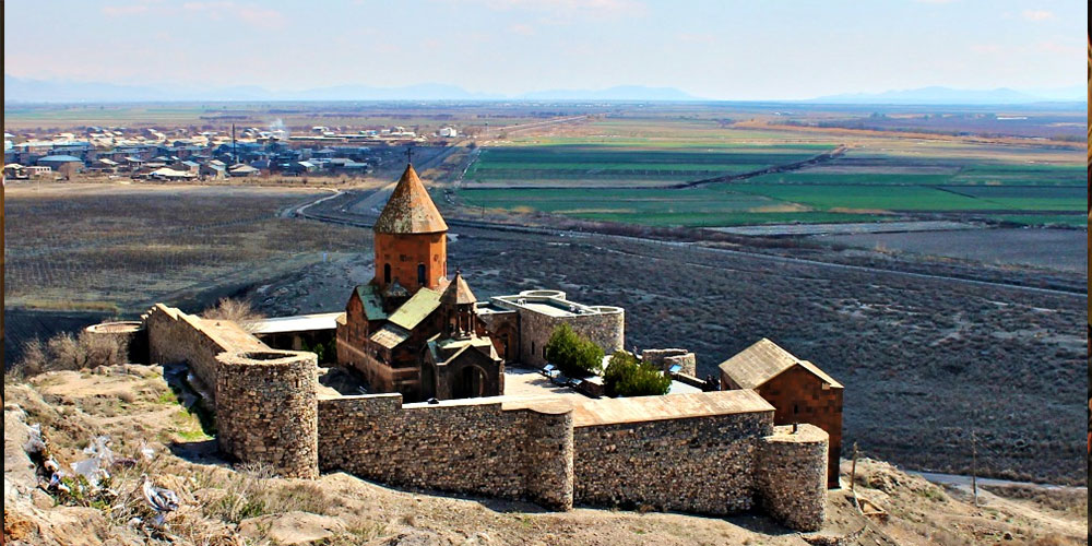 صومعه خور ویراپ(نگهبان آرارات)