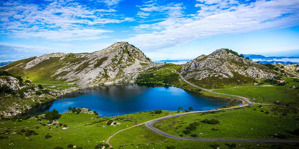دریاچه کووادونگا (تکه ای از بهشت در اسپانیا)