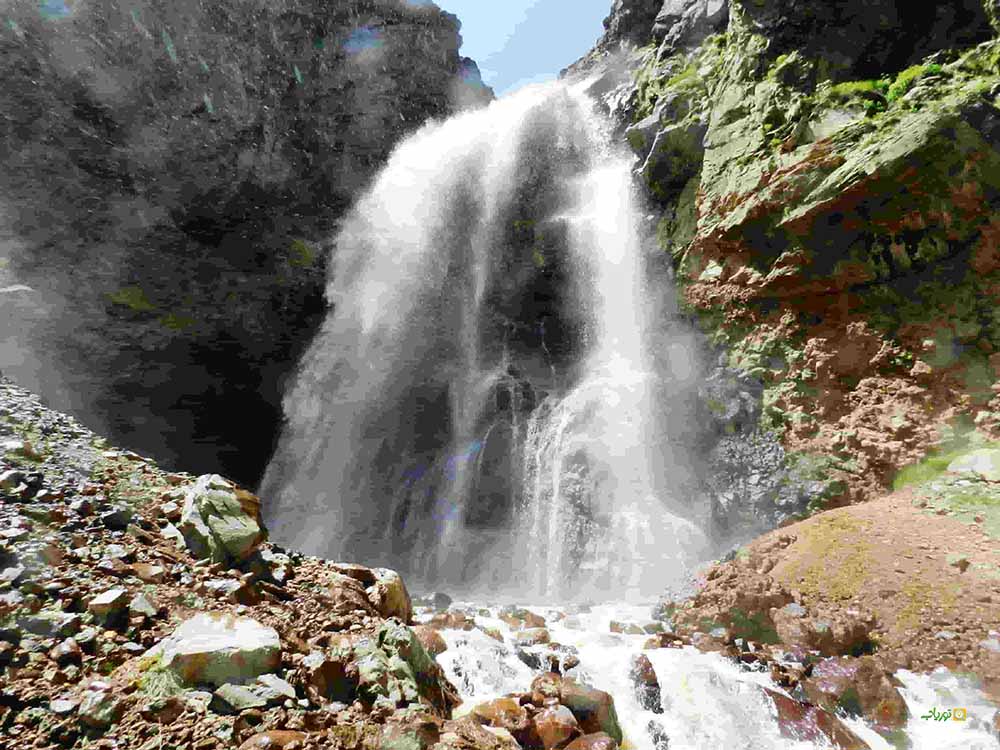 آبشار گغارت(Gegharot waterfall)