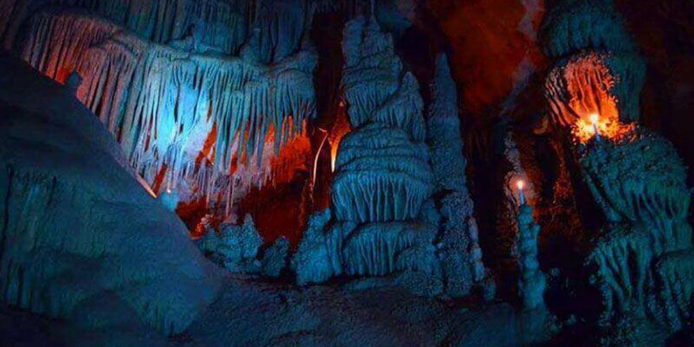 غار خرس(Bear Cave)