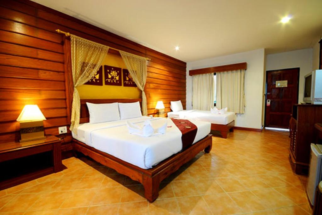هتل بل ایر پوکت تایلند
