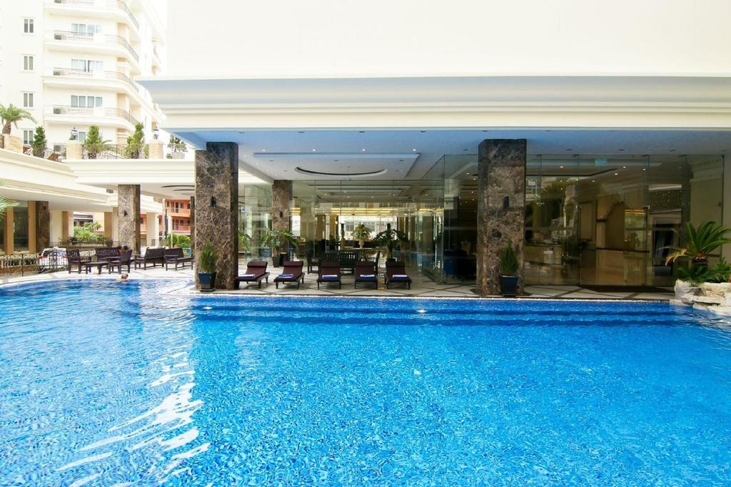 هتل میراکل سوئیت پاتایا تایلند