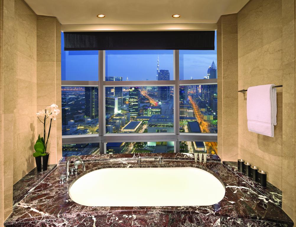 هتل جمیرا امارات تاورز دبی امارات