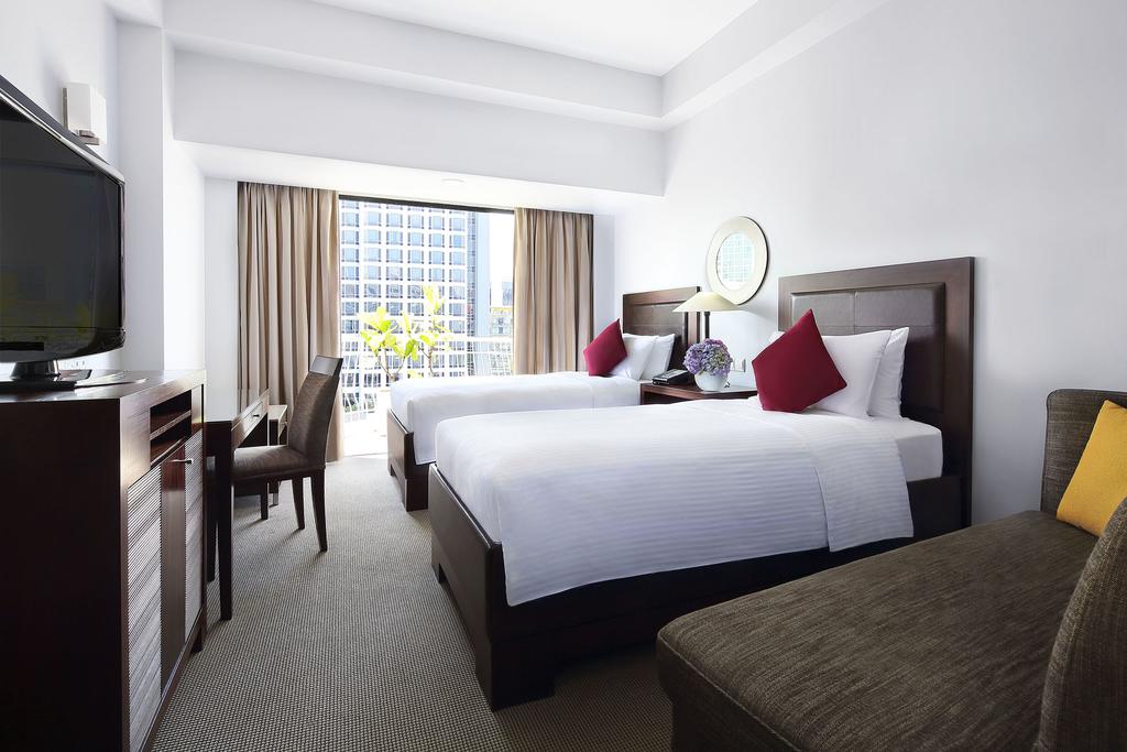 هتل گرند کاپتورن واتر فرانت سنگاپور