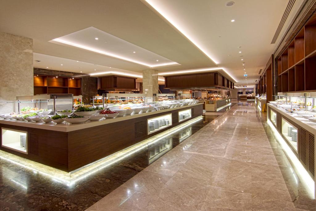 هتل ترندی لارا آنتالیا(5 ستاره تاپ)