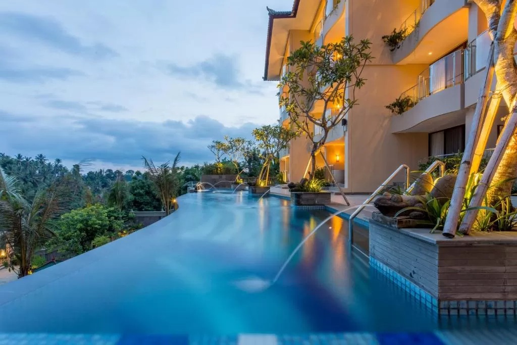 تصویر هتل هتل سریز اسپرینگز ریزورت بالی