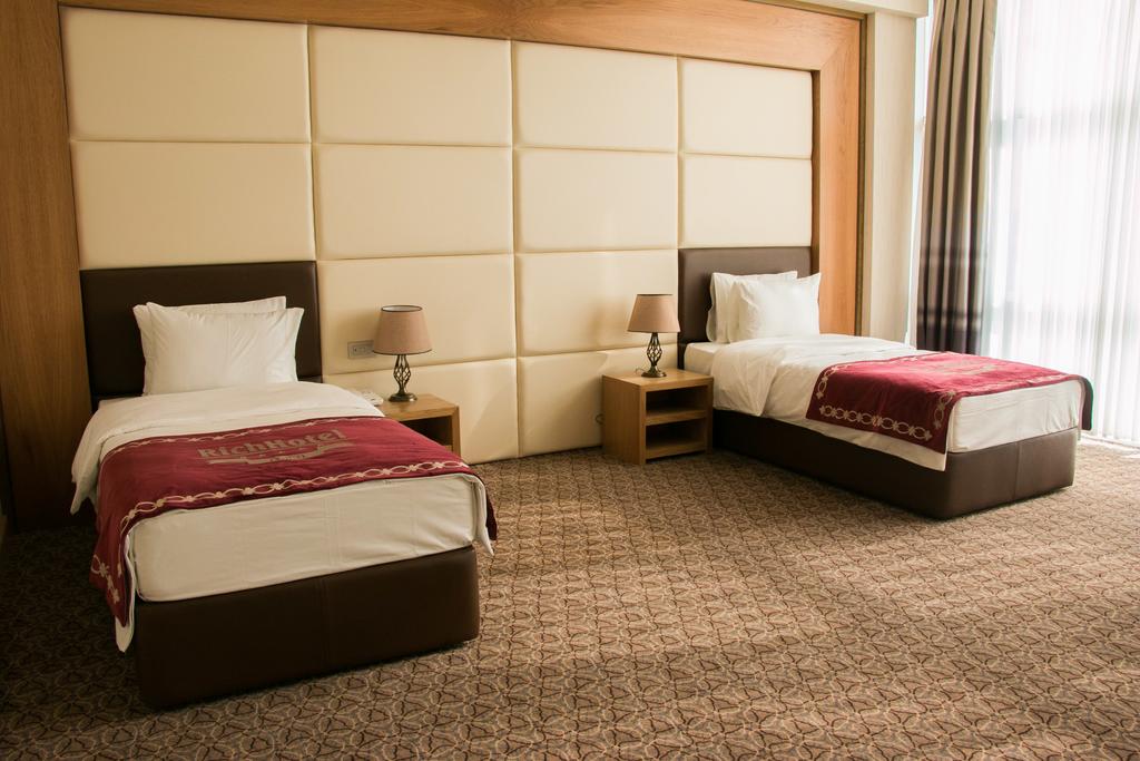 هتل ریچ باکو آذربایجان