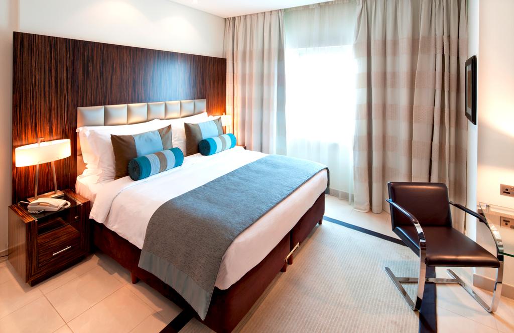 هتل بونینگتون جمیرا لیک تاور دبی امارات
