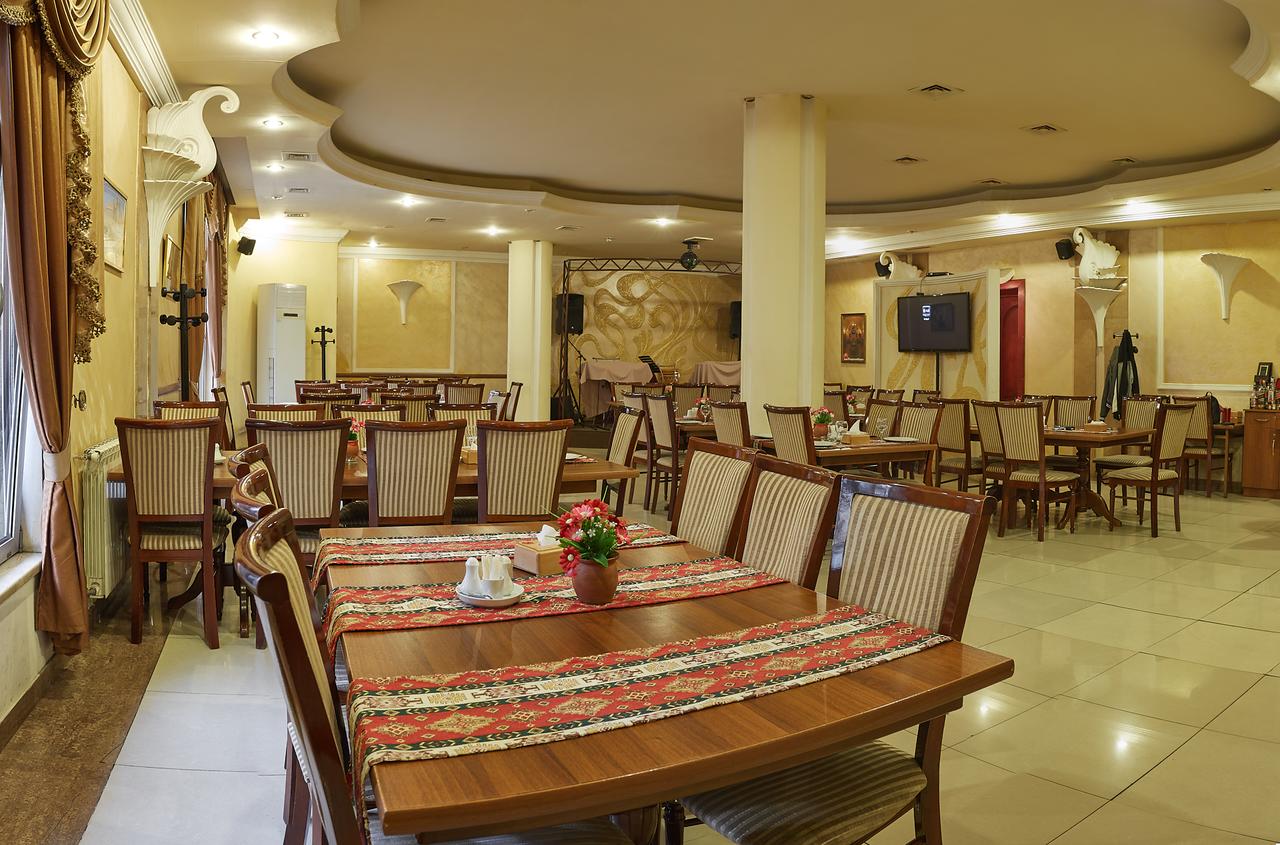 هتل بلا ایروان ارمنستان