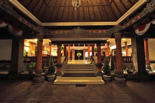 هتل پوری سارون سمیناک بالی