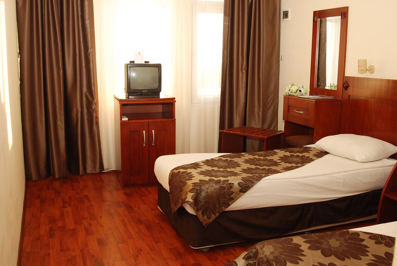 هتل نظر بیچ لارا آنتالیا ترکیه