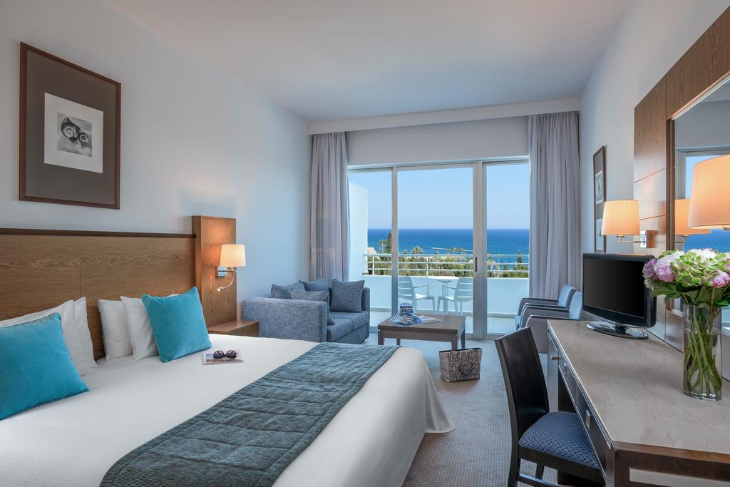 هتل مدیترانه ساحلی لیماسول قبرس اروپایی