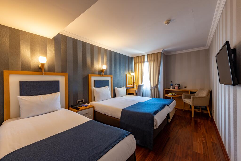 هتل نوا پلازا تکسیم اسکوئر استانبول