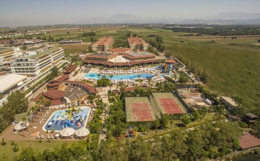 هتل کریستال پارایسو ورده آنتالیا ترکیه