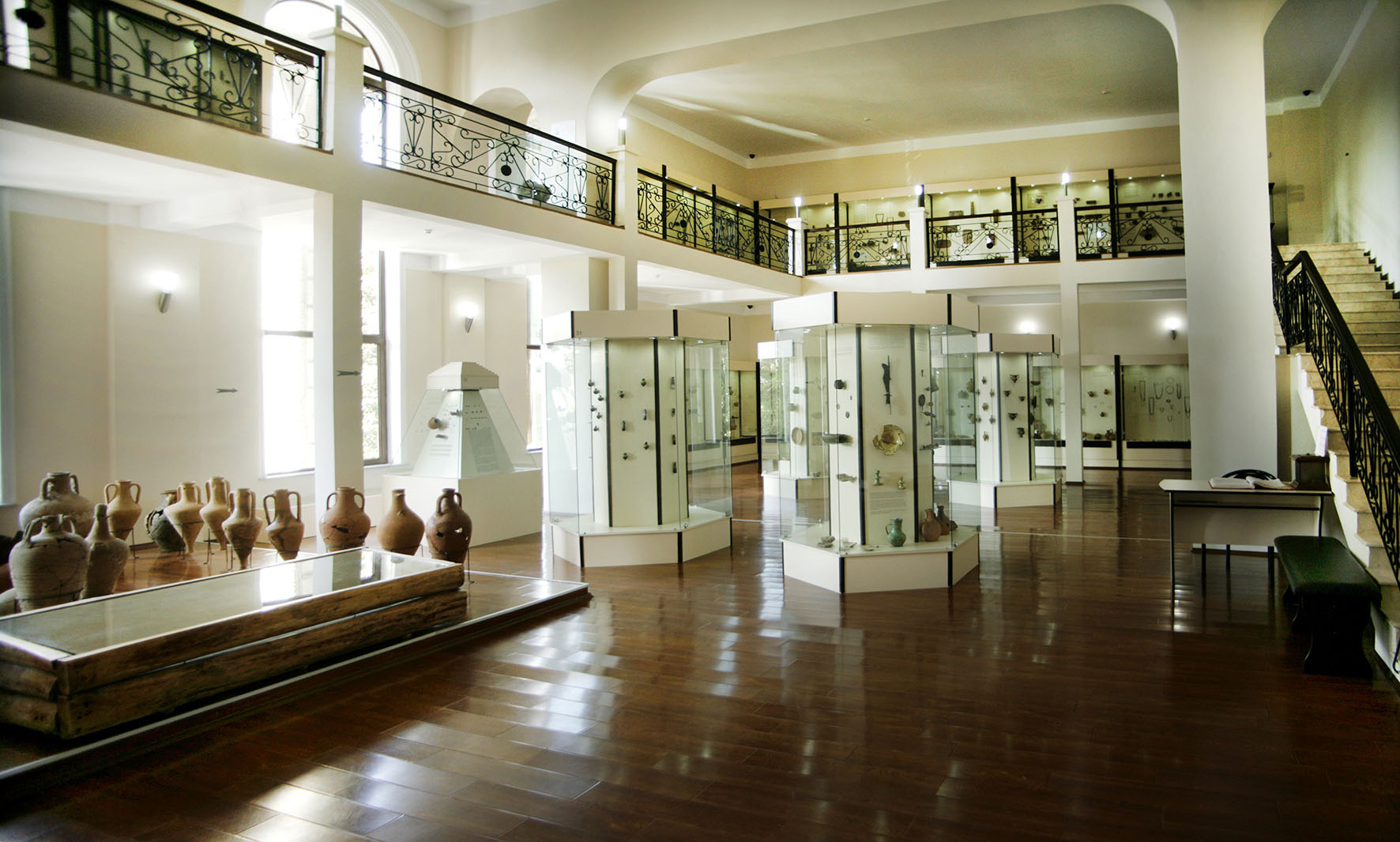 موزه باستان شناسی باتومی(پیوند فرهنگها)
