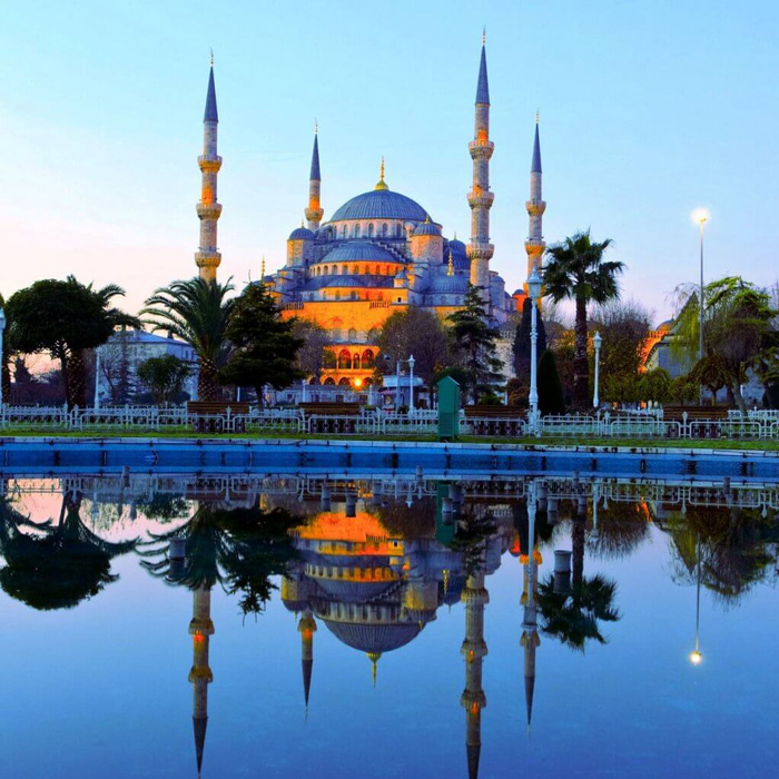 برای بازدید و گشت و گذار در استانبول کجا بمانیم؟