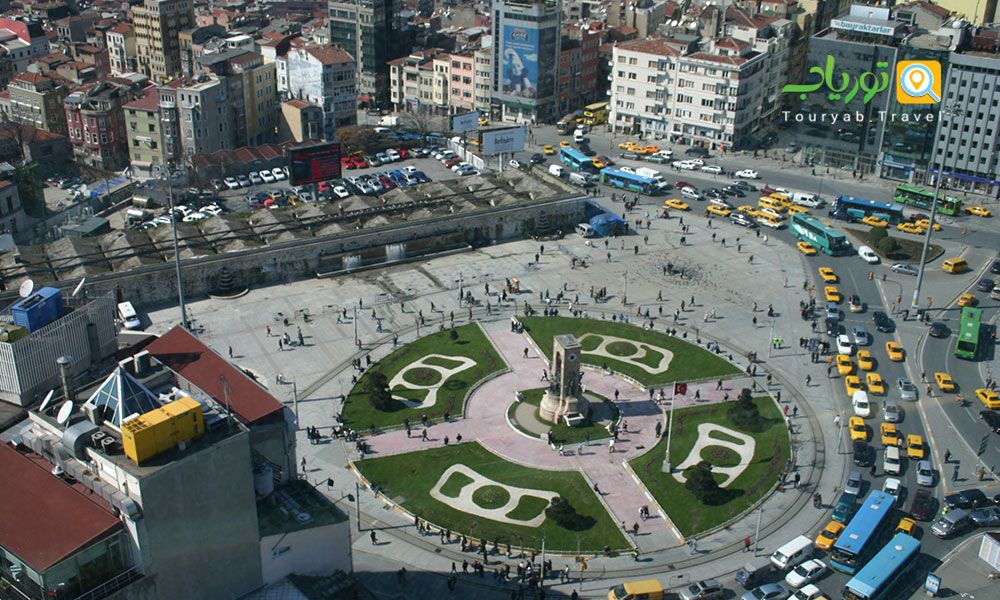 میدان تکسیم(چکیده ای از استانبول)