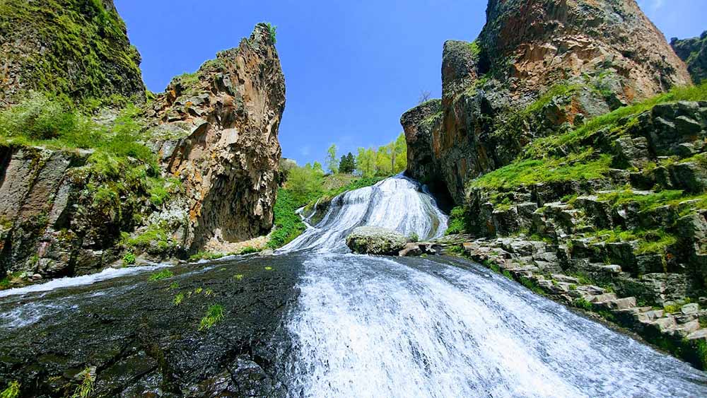 آبشار جرموک ارمنستان(موهای پری دریایی)