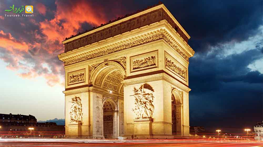 طاق پیروزی پاریس ( تاج دیواری شهر پاریس )