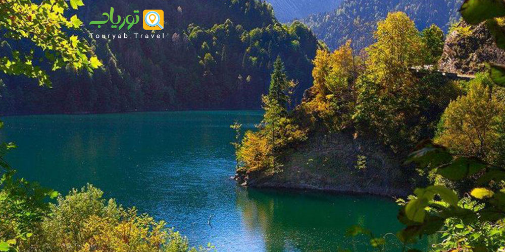 دریاچه ریتسا گرجستان(افسانه دختر دره)