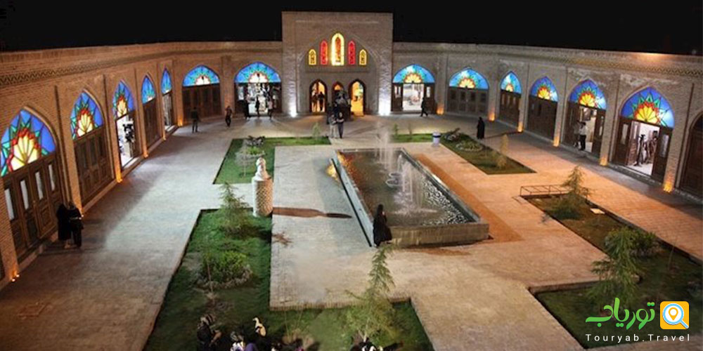 کاروانسرای بابا قدرت مشهد، تفریح در فضای ایرانی