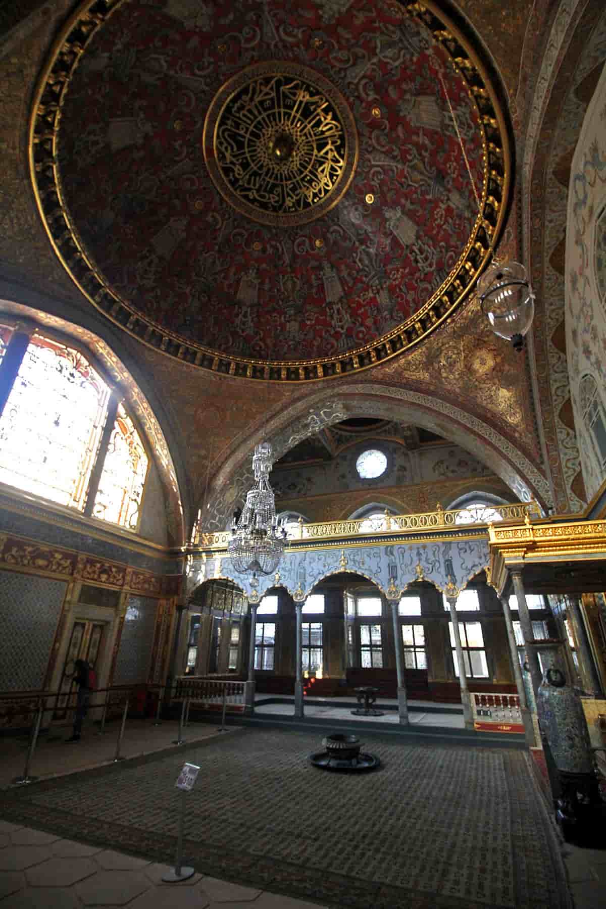 کاخ سلطان سلیمان در استانبول (کاخ توپکاپی)