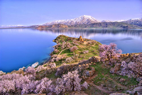 سفرنامه ارمنستان - دریاچه سوان