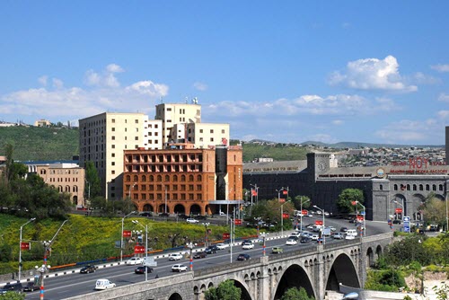 راهنمای سفر به ارمنستان - هتل شیراک